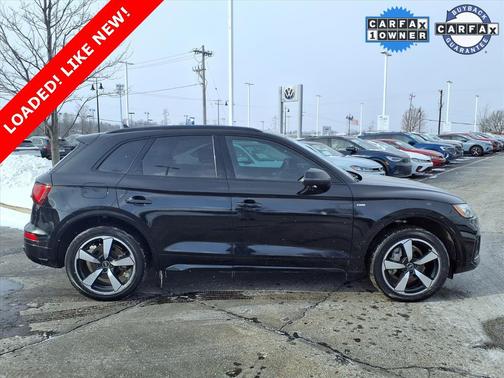 2022 Audi Q5 45 S line Premium Plus