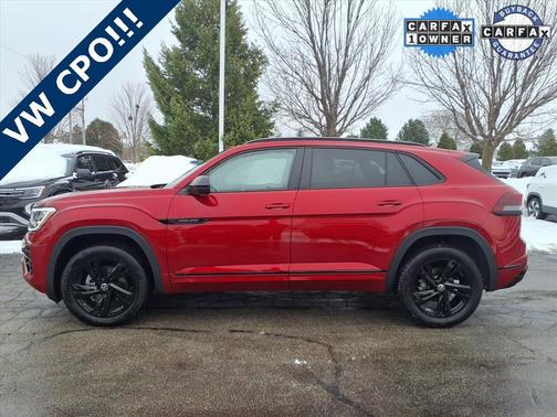 2025 Volkswagen Atlas Cross Sport 2.0T SEL