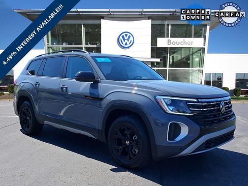 2024 Volkswagen Atlas 2.0T SE w/Technology 4MOTION