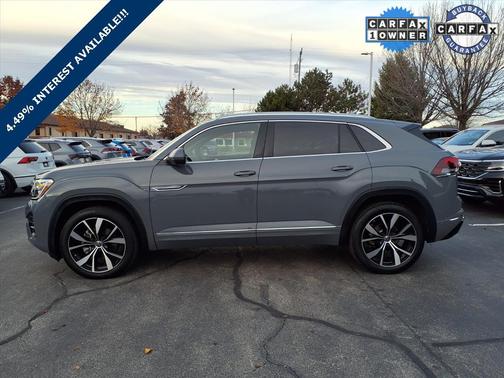 2024 Volkswagen Atlas Cross Sport 2.0T SEL Premium
