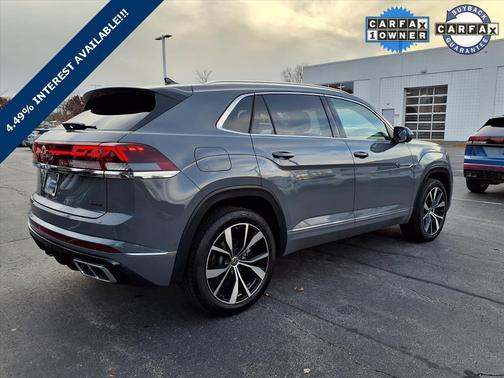 2024 Volkswagen Atlas Cross Sport 2.0T SEL Premium