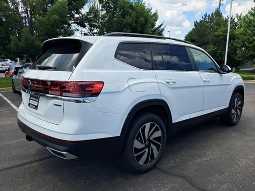 2025 Volkswagen Atlas 2.0T SE w/Technology 4MOTION