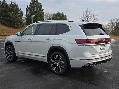 2025 Volkswagen Atlas 2.0T SEL Premium R-Line 4MOTION