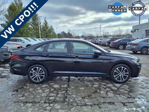 2025 Volkswagen Jetta 1.5T Sport