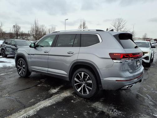 2026 Volkswagen Atlas 2.0T SEL Premium R-Line 4MOTION