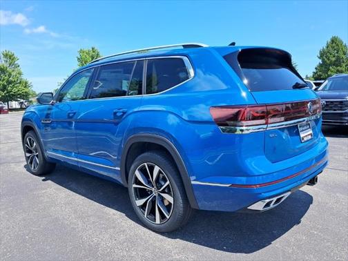 2025 Volkswagen Atlas 2.0T SEL Premium R-Line 4MOTION