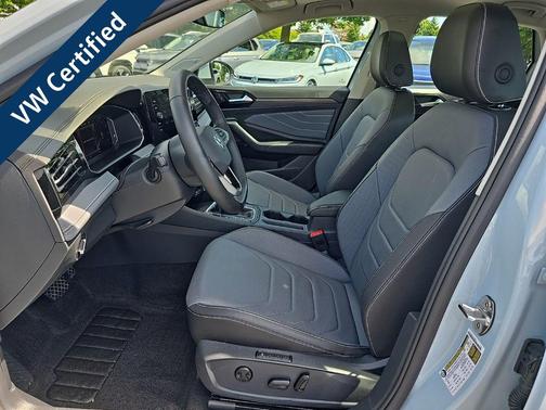 Monument Gray 2025 Volkswagen Jetta 1.5T SEL