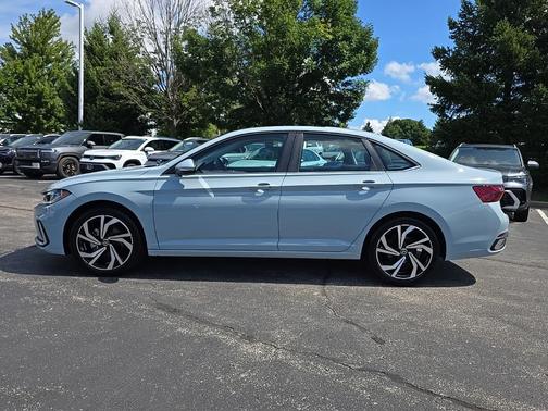 2025 Volkswagen Jetta 1.5T SEL
