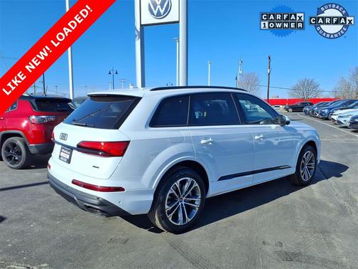 2025 Audi Q7 45 Premium