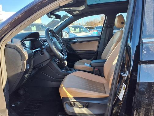 2024 Volkswagen Tiguan 2.0T SE 4MOTION