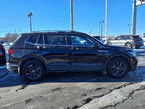 2024 Volkswagen Tiguan 2.0T SE 4MOTION