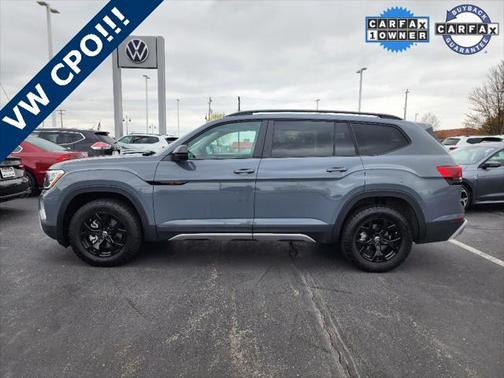 2024 Volkswagen Atlas 2.0T SE w/Technology 4MOTION