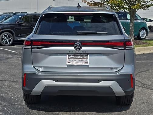 2025 Volkswagen Tiguan 2.0T SE 4MOTION