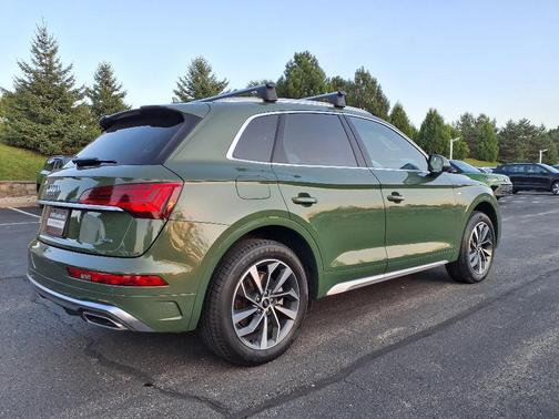 2022 Audi Q5 45 S line Premium Plus