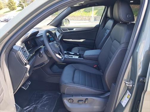 2025 Volkswagen Atlas Cross Sport 2.0T SEL