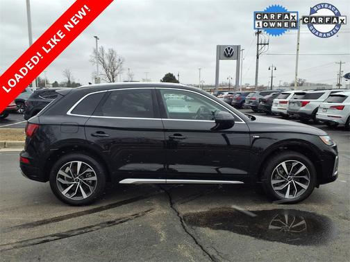 2023 Audi Q5 45 S line Premium