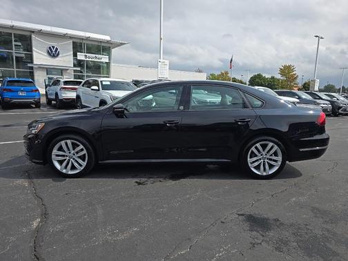 2019 Volkswagen Passat 2.0T Wolfsburg Edition
