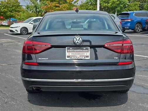 2019 Volkswagen Passat 2.0T Wolfsburg Edition
