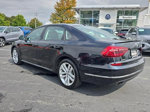 2019 Volkswagen Passat 2.0T Wolfsburg Edition