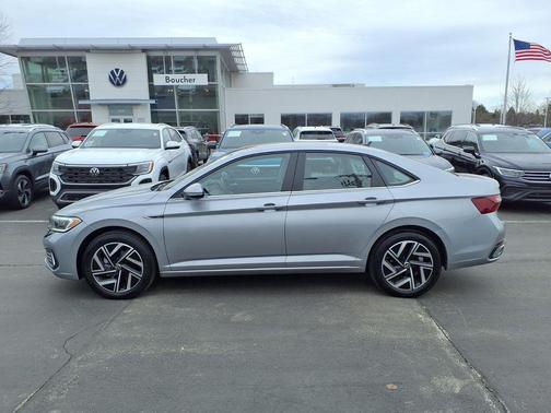 Pyrite Silver Metallic 2023 Volkswagen Jetta 1.5T SEL