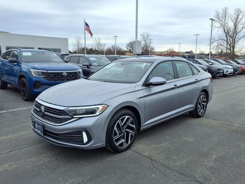 Pyrite Silver Metallic 2023 Volkswagen Jetta 1.5T SEL