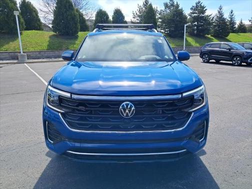 2025 Volkswagen Atlas 2.0T SEL Premium R-Line 4MOTION