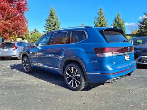 2026 Volkswagen Atlas 2.0T SEL Premium R-Line 4MOTION