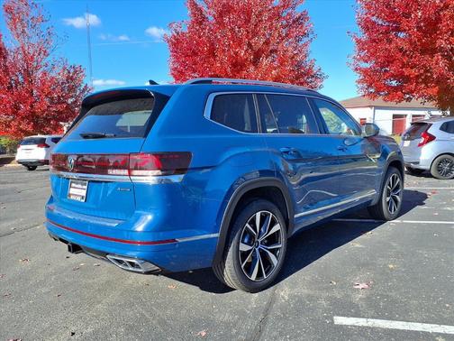 2026 Volkswagen Atlas 2.0T SEL Premium R-Line 4MOTION