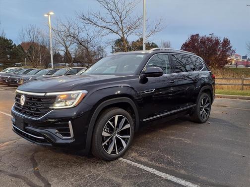 Deep Black 2026 Volkswagen Atlas 2.0T SEL Premium R-Line 4MOTION
