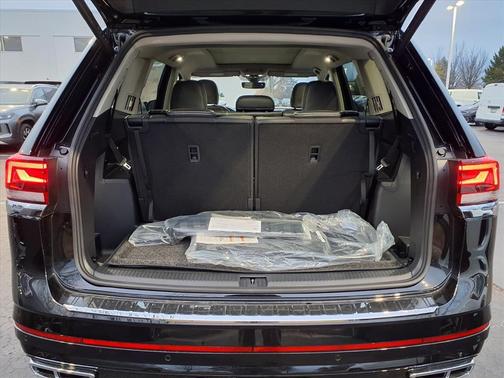 Deep Black 2026 Volkswagen Atlas 2.0T SEL Premium R-Line 4MOTION