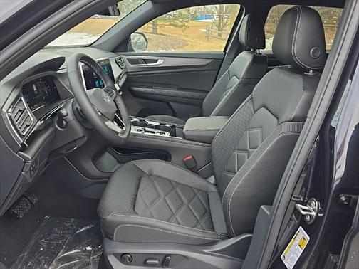 2025 Volkswagen Atlas Cross Sport 2.0T SE w/Technology 4MOTION