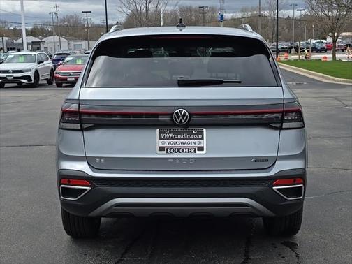 2025 Volkswagen Taos 1.5T SE