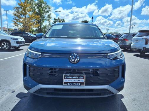 Monterey Blue Pearl 2026 Volkswagen Tiguan 2.0T SE 4MOTION