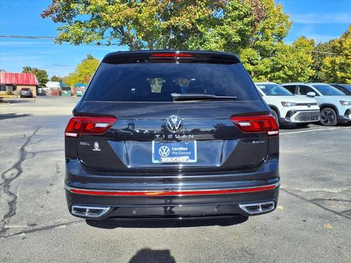 2022 Volkswagen Tiguan 2.0T SEL R-Line 4MOTION