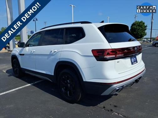 2025 Volkswagen Atlas 2.0T Peak Edition
