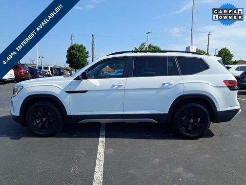 2025 Volkswagen Atlas 2.0T Peak Edition