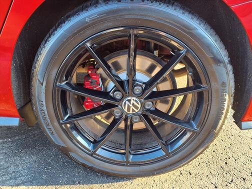 2025 Volkswagen Jetta GLI 2.0T Autobahn