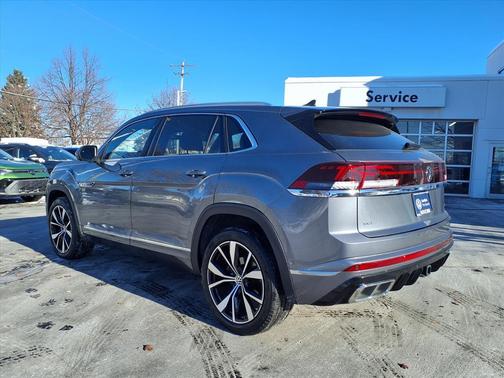2024 Volkswagen Atlas Cross Sport 2.0T SEL Premium