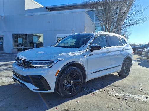 2024 Volkswagen Tiguan 2.0T SE R-Line Black 4MOTION