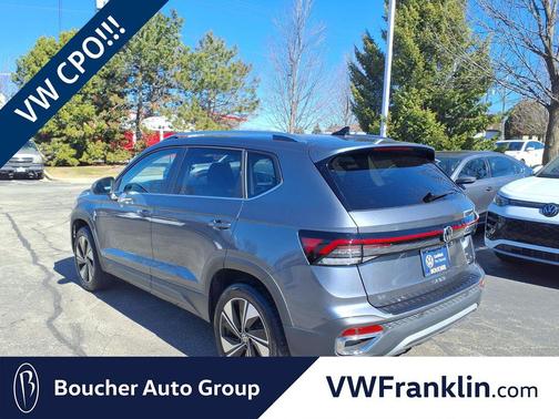 Platinum Gray Metallic 2025 Volkswagen Taos 1.5T SE