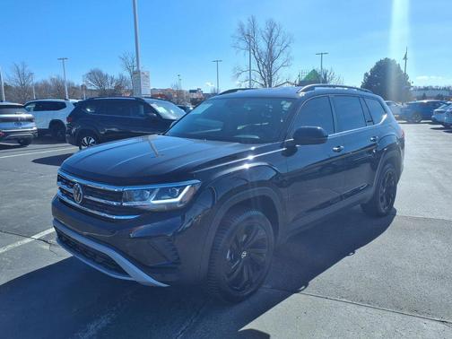 2023 Volkswagen Atlas 3.6L SE w/Technology