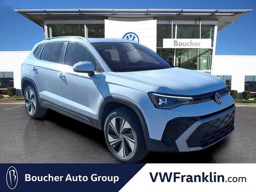 Pure White 2026 Volkswagen Taos SE