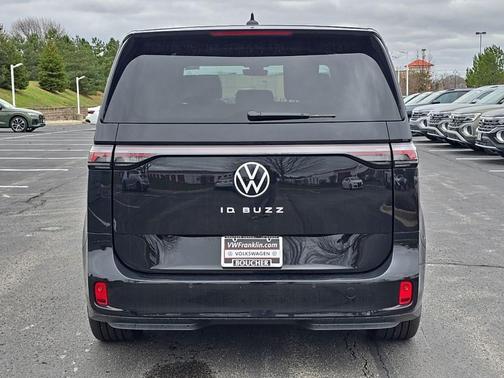 2025 Volkswagen ID. Buzz Pro S