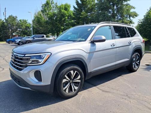 2024 Volkswagen Atlas 2.0T SE