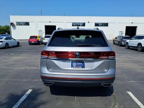 2024 Volkswagen Atlas 2.0T SE