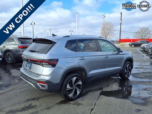 Pyrite Silver Metallic 2025 Volkswagen Taos 1.5T SE