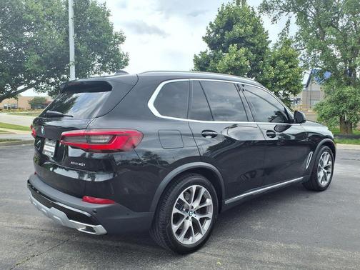 Black 2019 BMW X5 xDrive40i