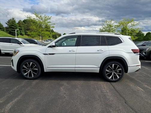 2025 Volkswagen Atlas 2.0T SEL Premium R-Line 4MOTION