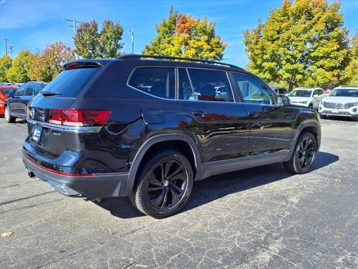 2023 Volkswagen Atlas 3.6L SE w/Technology