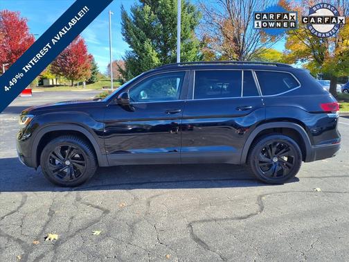2023 Volkswagen Atlas 3.6L SE w/Technology